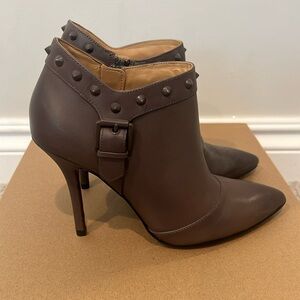 Enzo Angiolini Gray Studded Booties, Size 6.5